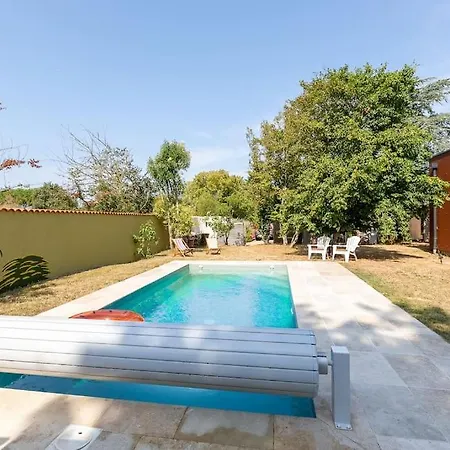 Brut : Verdure, Piscine Chauffee Villa La Genilliere